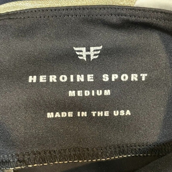 Heroine Sport Leggings Womens Medium Black Gold Metallic Marvel Gym Workout USA - Picture 3 of 11